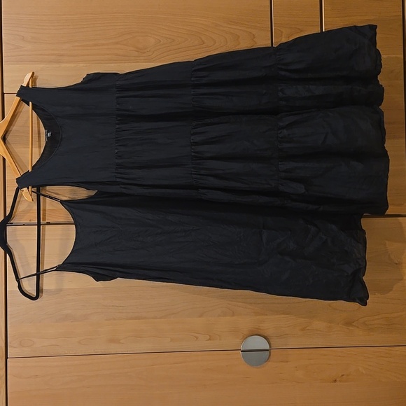 Eileen Fisher Dresses & Skirts - Eileen Fisher Crinkled Silk Dress With Slip, Size Small, VGUC, Chic!